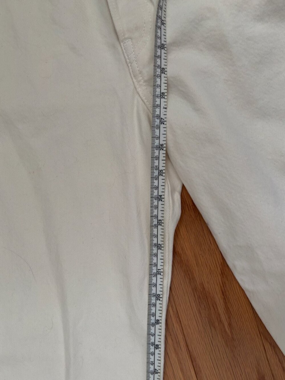 Levis Ribcage Straight Ankle Jeans in Chasing Rainbows Cream Sz 27 - Picture 4 of 10